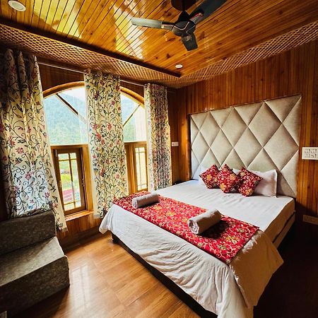 Frosty Mountain Resort Pahalgām Exterior foto